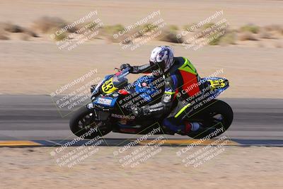 media/Dec-10-2023-SoCal Trackdays (Sun) [[0ce70f5433]]/Turn 9 Inside Set 2 (1115am)/